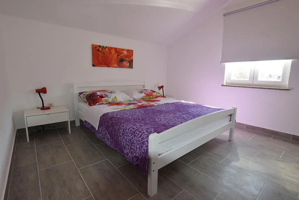Apartments Batarilo